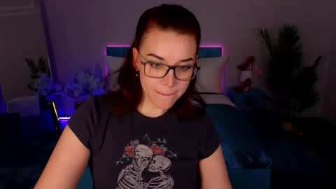 MarlaDewis online show from 02/22/26, 04:05