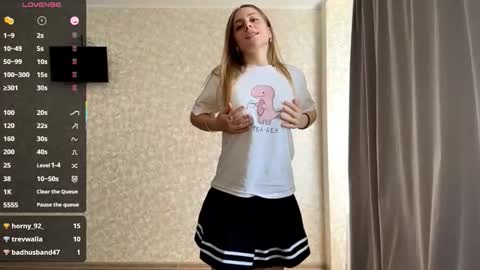 Olivia online show from 09/14/25, 10:25