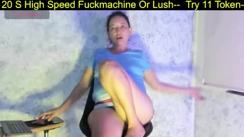 marly online show from 09/22/25, 01:40