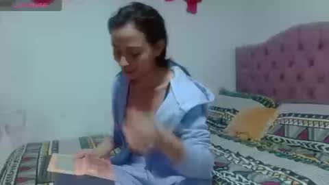 marly_hottest online show from 09/15/25, 01:55