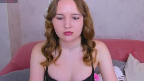 Emmaa online show from 05/02/26, 01:21