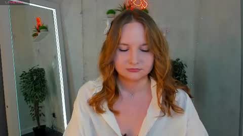 Emmaa online show from 06/11/26, 01:05