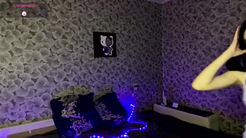 Eva online show from 03/16/26, 07:23