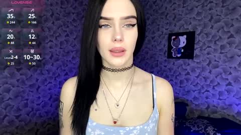 Eva online show from 03/25/26, 06:30