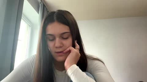 Mary online show from 05/15/26, 10:55