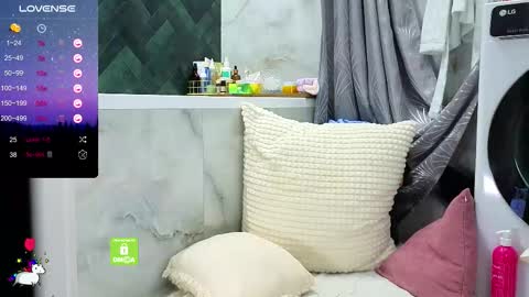 Alena online show from 12/17/25, 07:36