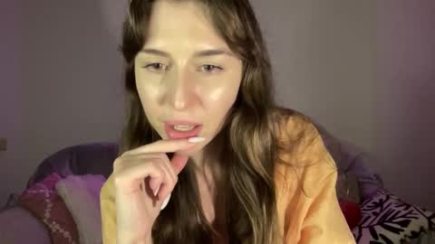 Mary online show from 11/03/25, 05:36