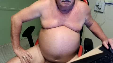 Snapshot of marote6 chatting on 01/22/25, 11:10 new hot sexy pics and videos of me and my partner on online show from 01/22/25, 11:10
