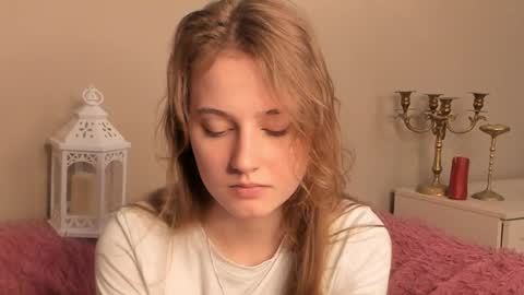 Andriella online show from 05/10/26, 09:47