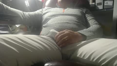 only fans marrieddad19751975 online show from 01/19/26, 03:54