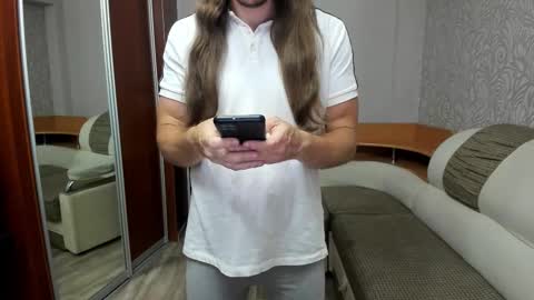 Alan online show from 09/12/25, 04:40