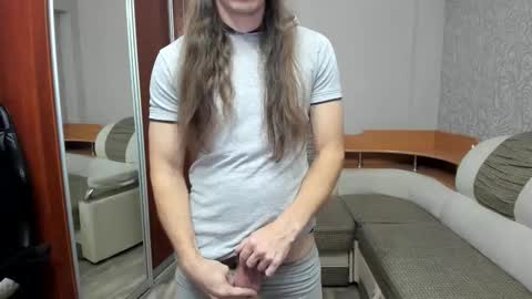 Alan online show from 10/16/25, 06:20