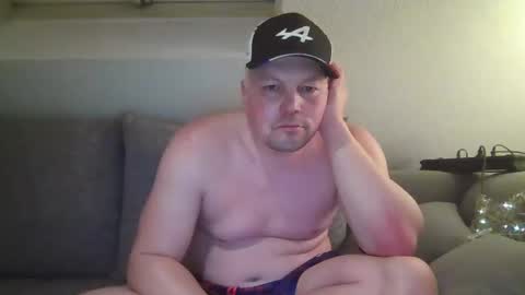 mars0481 online show from 12/23/24, 05:17