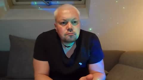 mars0481 online show from 12/01/25, 12:59