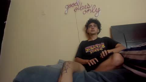 Snapshot of mars_miller chatting on 01/14/25, 04:04 Mars online show from 01/14/25, 04:04