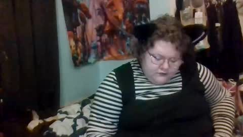 marshallmarx517 online show from 11/17/25, 01:22