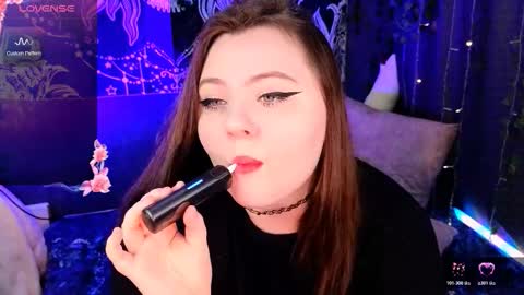 Snapshot of marshmallowbeauty_ chatting on 11/13/25, 07:24 marshmallowbeauty_ online show from 11/13/25, 07:24