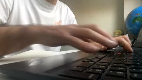 Snapshot of marsupilami_82_ chatting on 03/11/26, 11:49 marsupilami_82_ online show from 03/11/26, 11:49