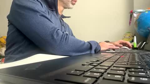 Snapshot of marsupilami_82_ chatting on 03/26/26, 10:43 marsupilami_82_ online show from 03/26/26, 10:43