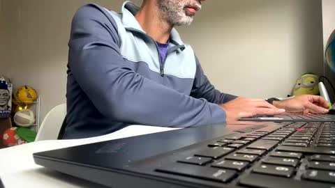 Snapshot of marsupilami_82_ chatting on 04/08/26, 10:48 marsupilami_82_ online show from 04/08/26, 10:48