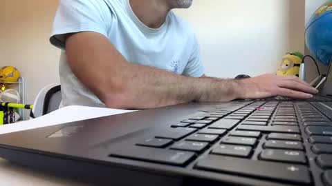 Snapshot of marsupilami_82_ chatting on 04/15/26, 09:16 marsupilami_82_ online show from 04/15/26, 09:16