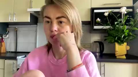 Marta online show from 05/27/26, 08:55
