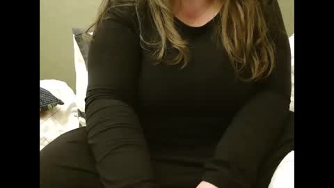 Martha online show from 01/18/25, 04:21