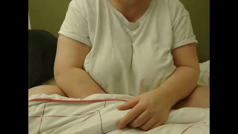 Martha online show from 02/04/25, 04:37