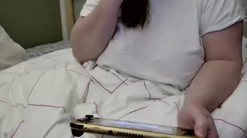 Martha online show from 11/16/25, 03:45