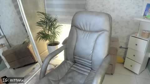 Snapshot of martiiinaa_ chatting on 11/27/25, 10:56 Martina online show from 11/27/25, 10:56