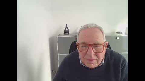 martin_1947 online show from 01/04/25, 12:59