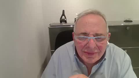martin_1947 online show from 04/01/26, 11:02