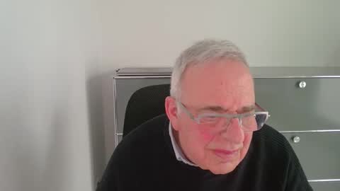 martin_1947 online show from 04/03/26, 05:11