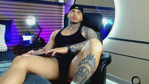 ONLYFANS Sotoandres   modelo independiente online show from 04/13/26, 11:43