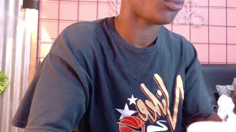 Snapshot of martin_killer chatting on 09/20/25, 02:23 Martin online show from 09/20/25, 02:23