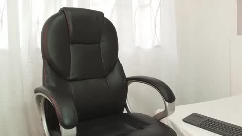 Snapshot of martina_lopezz1 chatting on 03/07/25, 07:16 Martina online show from 03/07/25, 07:16