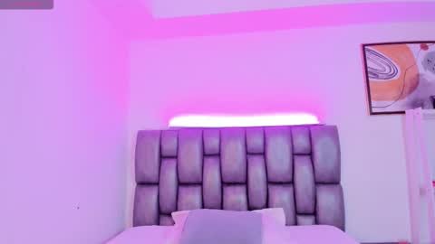 Martina online show from 01/14/26, 11:49