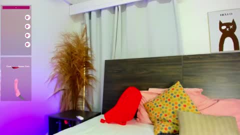 martina mIIler online show from 02/06/25, 12:48