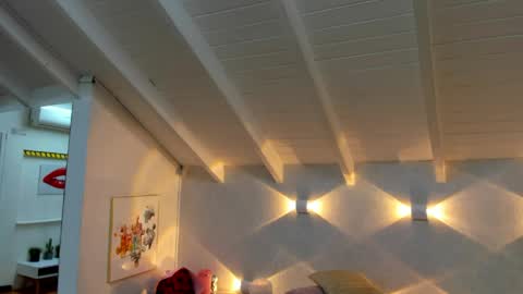 martina mIIler online show from 04/10/26, 12:32