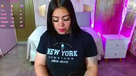 Snapshot of martina_tay chatting on 06/20/26, 03:20 Hey im martina online show from 06/20/26, 03:20