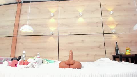 martina touss  online show from 03/01/25, 02:37