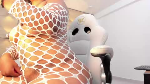 martina touss  online show from 03/05/25, 03:18