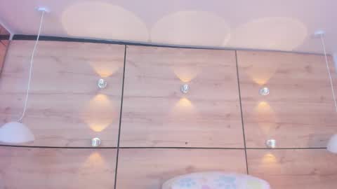 martina touss  online show from 12/13/25, 07:53