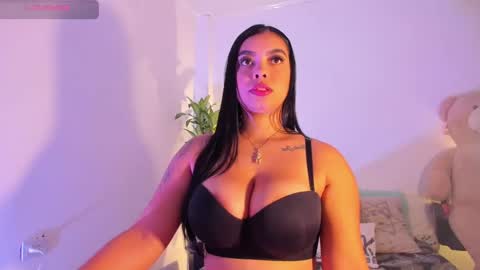 martina Bianchi  online show from 12/16/24, 09:20