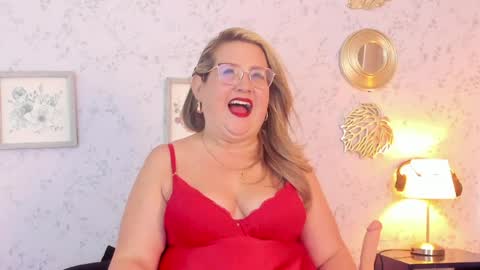 Snapshot of martinacurvy_ chatting on 04/02/26, 11:41 Martina Caicedo online show from 04/02/26, 11:41