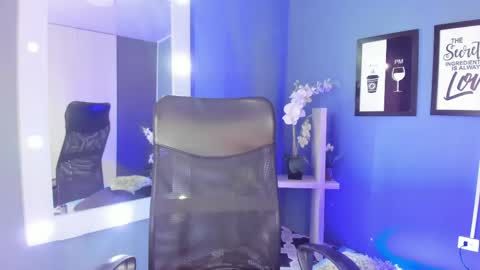 Martina Garcia online show from 04/13/26, 07:08