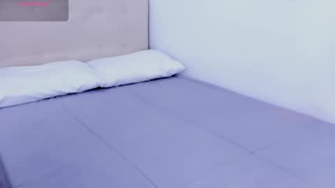 martina rizzi online show from 09/18/25, 04:14