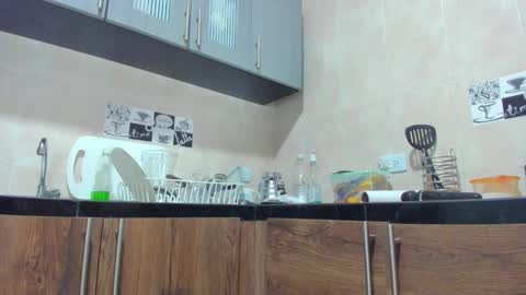 Snapshot of martinarossi chatting on 02/12/25, 10:26 ... ... online show from 02/12/25, 10:26