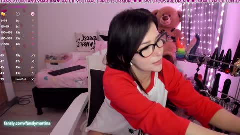 MARTINA online show from 01/19/25, 06:32