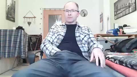 Snapshot of martingersdorf85 chatting on 10/17/25, 10:18 Martin online show from 10/17/25, 10:18